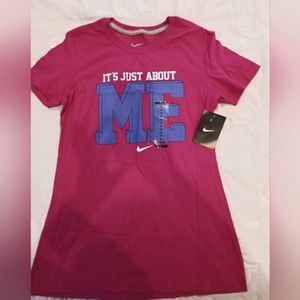 Ladies Nike Slim Fit Vneck Tee